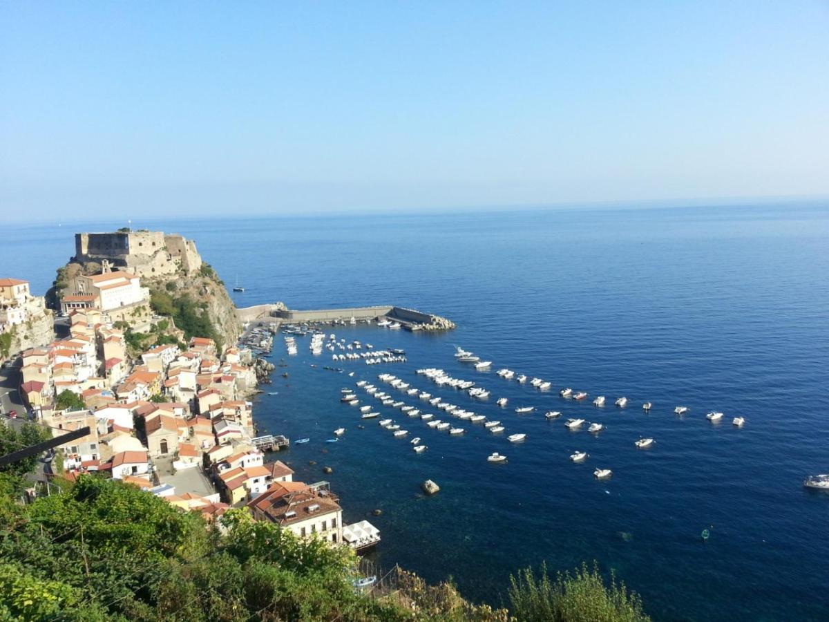B&B Marianna Scilla Exterior photo